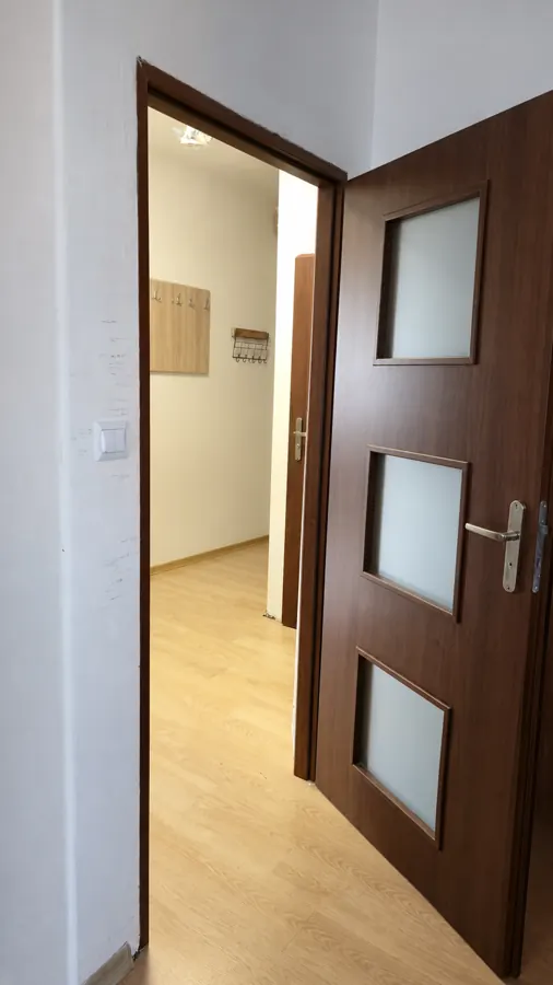 Mały pokój, ujęcie 3 — wizualizacja po usunięciu wyposażenia